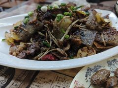 -华村烧烤(翠湖天地店)