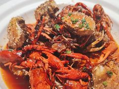 -肥肥虾庄·金牌油焖大虾(首义路店)