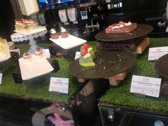 -唐拉雅秀酒店-西锦汇空中BBQ·思创餐厅