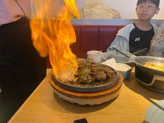 -蜜桃餐厅·伴山(绿宝广场店)