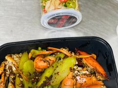 -臻鲜燕海鲜融合餐厅(金陵style店)