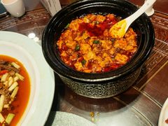 -万重锦·人文川菜馆(骡马市店)