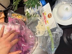 -Bánh Mì Huynh Hoa