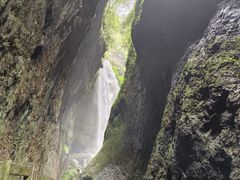 -龙水峡地缝景区