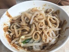 -华威达牛庄(黄埔大道西店)