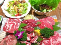 -明洞阿姨·韩式酱蟹烤肉·创意料理(三元桥店)