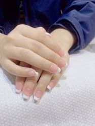 -桃色美甲沙龙