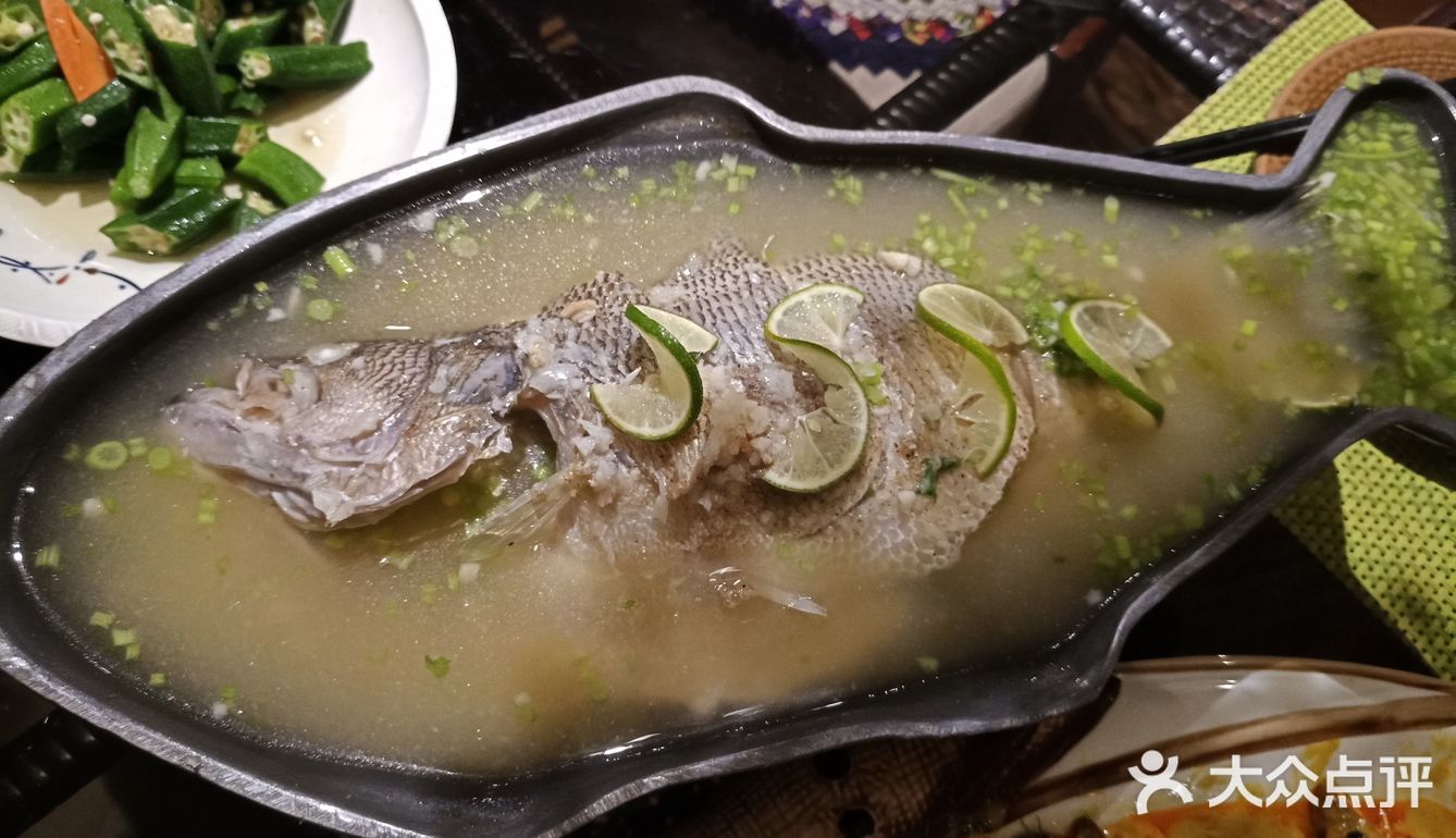 服务很又好，喜欢吃泰餐的可以下手啦