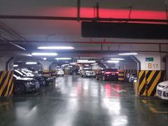 -杭州温德姆至尊豪廷大酒店-停车场