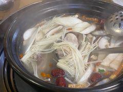 -濠轩阁特色生蚝火锅(水湾路店)