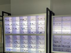 -造寸眼镜·蔡司官方授权店(东门店)