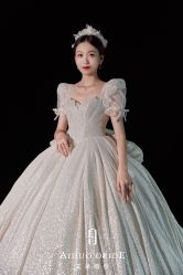 -艾朵婚纱
