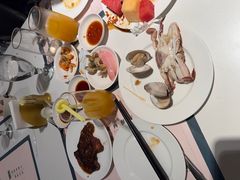 -翔丰国际酒店海鲜自助晚餐