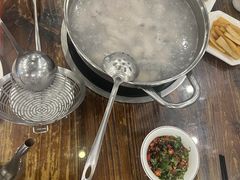 -正能量脆肉鲩火锅