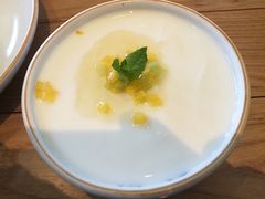 自制老北京酸奶-四季民福烤鸭店(前门廊房二条店)