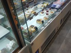 面包甜点陈列柜-欧文西点(港隆广场店)