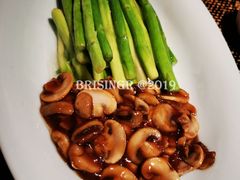 口蘑烧芦笋-北平盛世·新京菜·北京烤鸭(劲松·双井店)