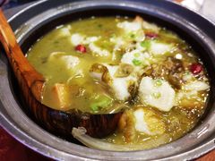 -周鱼小馆石锅酸菜鱼(活力汇店)