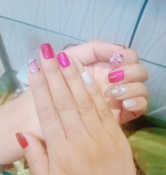 -Pink You美甲洗眉纹绣定制中心