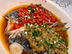 双味剁椒鱼头-味上湘菜馆(河马店)