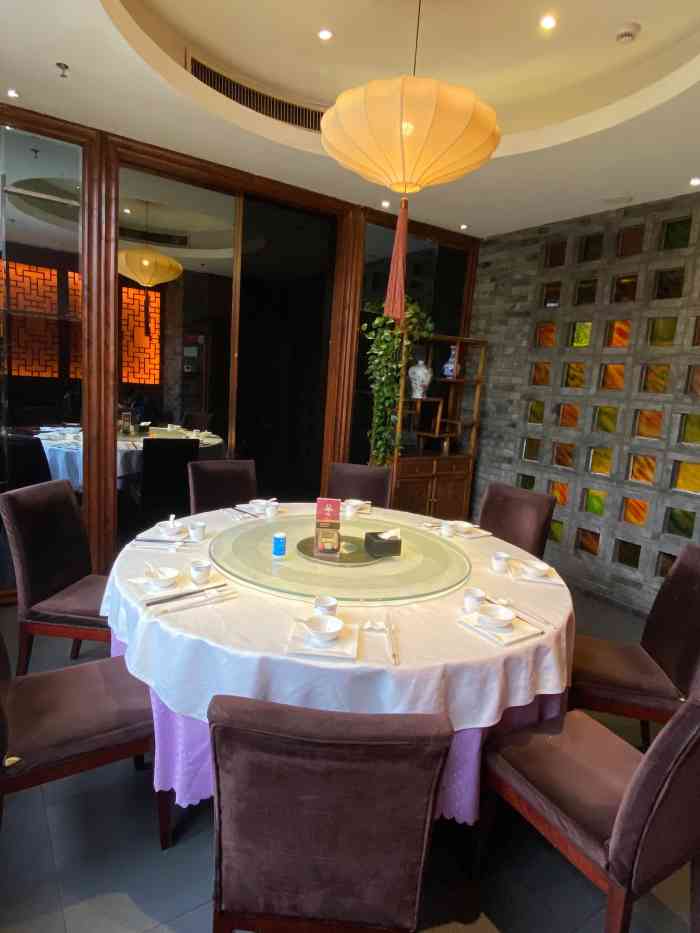 北平楼(惠新里店)-"北京小吃和其他菜品都算比较全.菜式比较清.