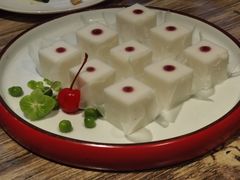 -香山湖家家宴(中山陵店)
