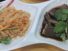 -鹏城人家海鲜酒家·23年老字号(较场尾店)