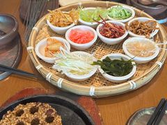 -包整·丝娃娃(一览甲秀楼风景店)