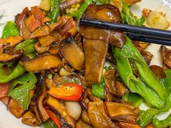 -阿山卓·野生菌火锅·纳西火塘烤肉