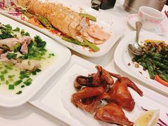 -凤城礼记鱼翅海鲜酒家(百老汇店)