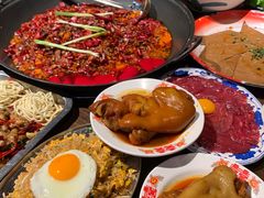 -萍姐火锅·公路夜市(武汉首店)