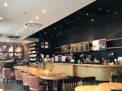 -星巴克(洛阳中州路王府井店)