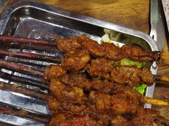 -清真·东拉黑炭火烤羊腿(世通·国际店)