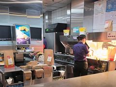 -麦当劳(深圳北站高铁店)