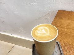 热拿铁-Joymean coffee.见面咖啡