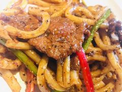 -爱客得牛排海鲜烤肉·火锅自助(春熙路黑金好店)