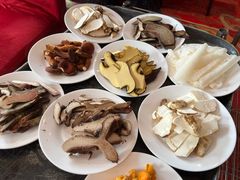 -天宜隆蘑菇宴火锅(石景山旗舰店)
