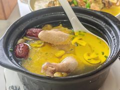 -七的湖·晚芳亭·阳澄湖农家菜·大闸蟹(莲花岛店)
