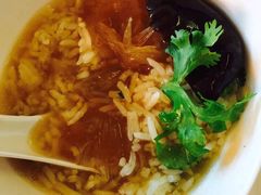 -J Daeng Seafood