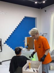 点击看大图 -银星女王公园发型艺术沙龙