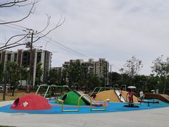 -新田360广场(上海华侨城店)