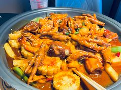 -徐记小怪兽肉蟹煲店(哈西万达金街店)