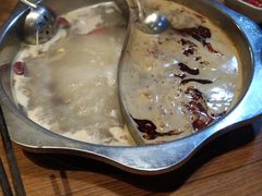 鸳鸯锅底-傣妹火锅(南京东路一店)