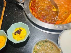 -井格重庆火锅(西直门凯德Mall店)