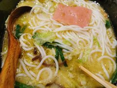 -阿香米线(大唐西市大润发店)