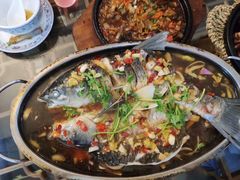 明炉跳水鱼-临街徽菜馆·正宗黄山味