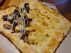 深盘重芝士招牌双拼-LYFATTI 莱芙缇(赣水路店)