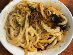 -王菊美食街·王菊面馆(总店)