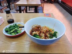 牛肉拌面-镐凤楼金牌牛肉拌面(龙立东方大厦店)