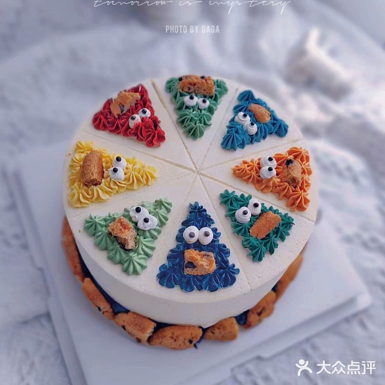 完全不甜的生日蛋糕，我真的极力推荐！